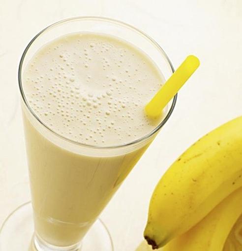 喝完酸奶多久可以吃香蕉吗(喝酸奶后多久可以吃香蕉)